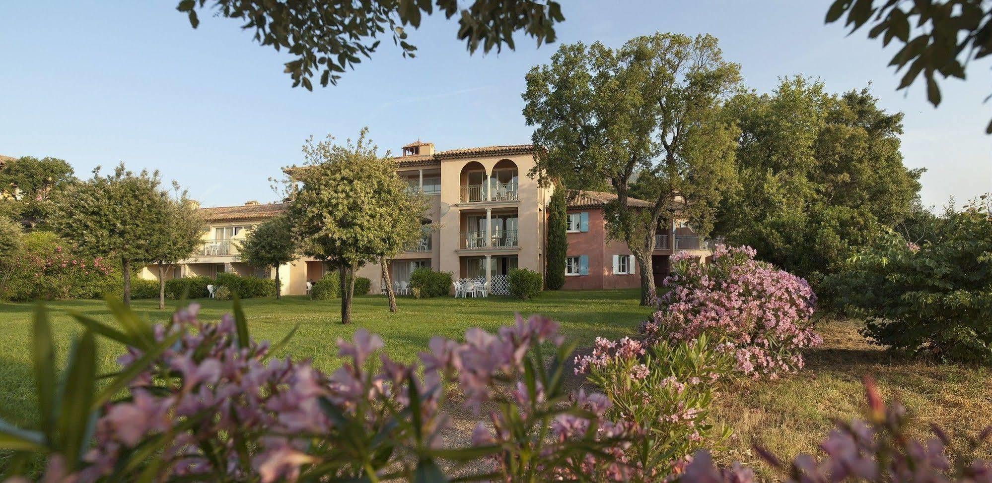 P&V Residence Le Hameau Des Issambrr 圣马克西姆 外观 照片