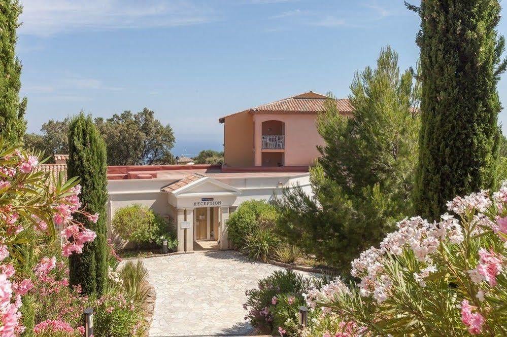 P&V Residence Le Hameau Des Issambrr 圣马克西姆 外观 照片