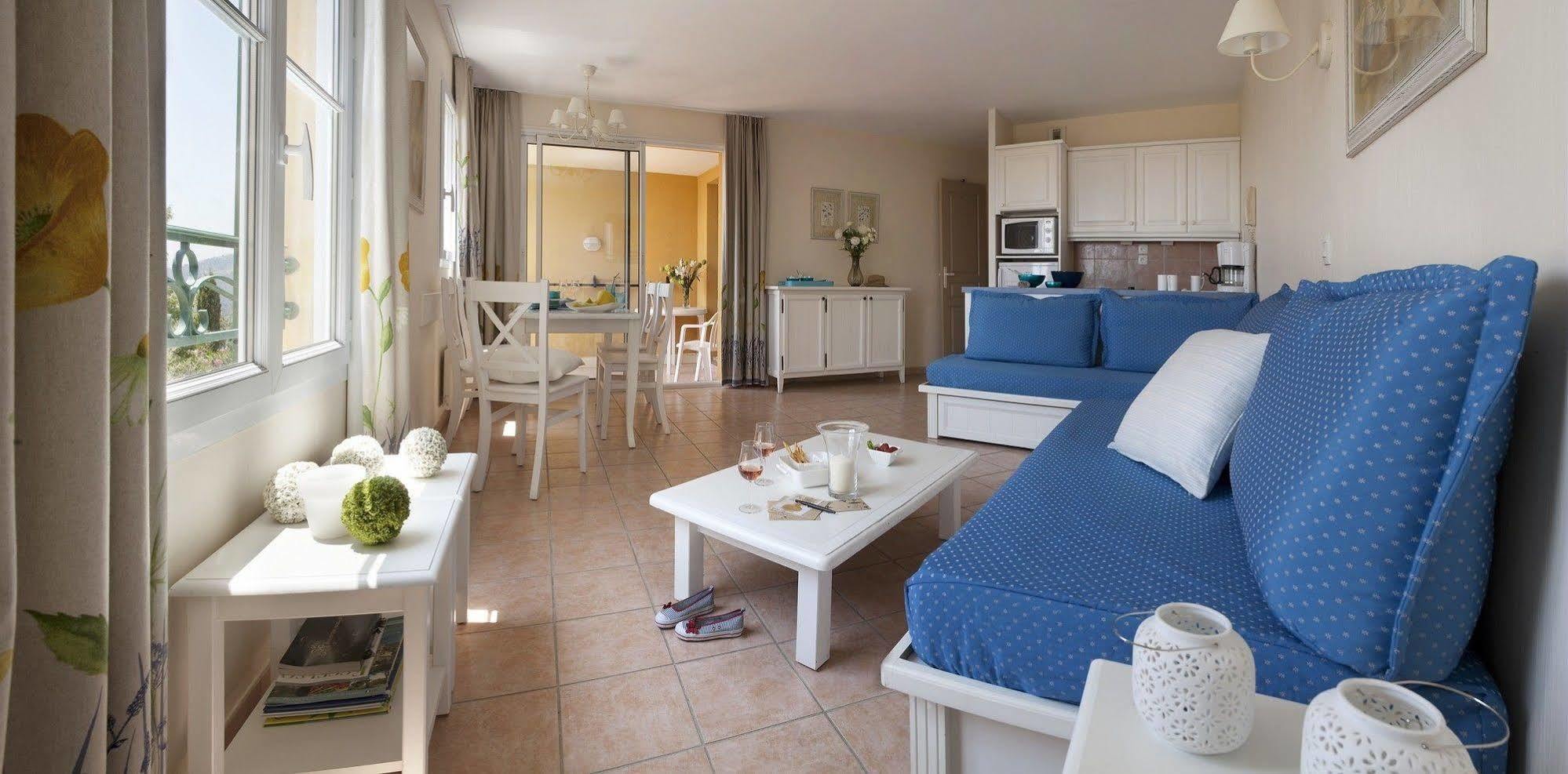 P&V Residence Le Hameau Des Issambrr 圣马克西姆 外观 照片