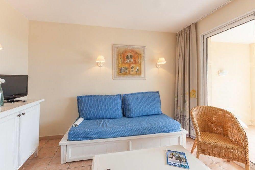 P&V Residence Le Hameau Des Issambrr 圣马克西姆 外观 照片